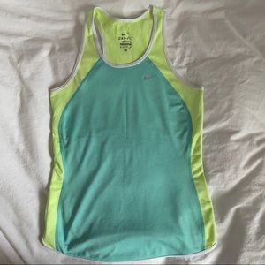 Nike workout tank